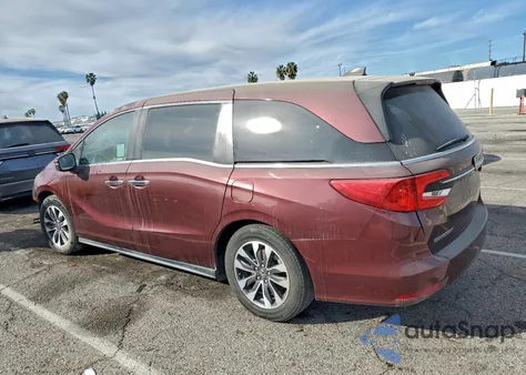 2021 Honda Odyssey Exl z USA, uszkodzony, nr VIN 5FNRL6H77MB023883